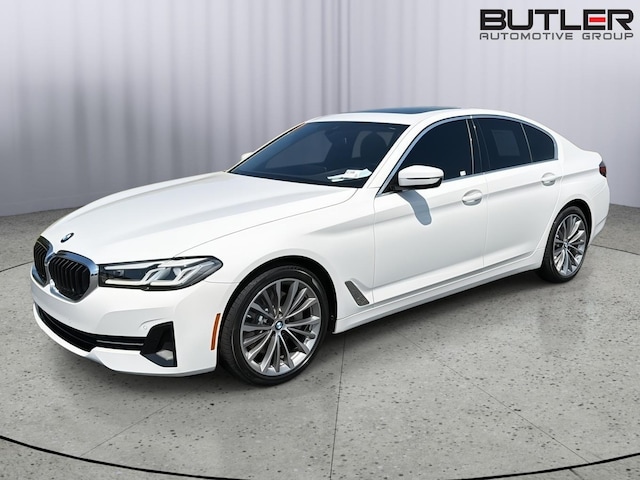 2023 BMW 530