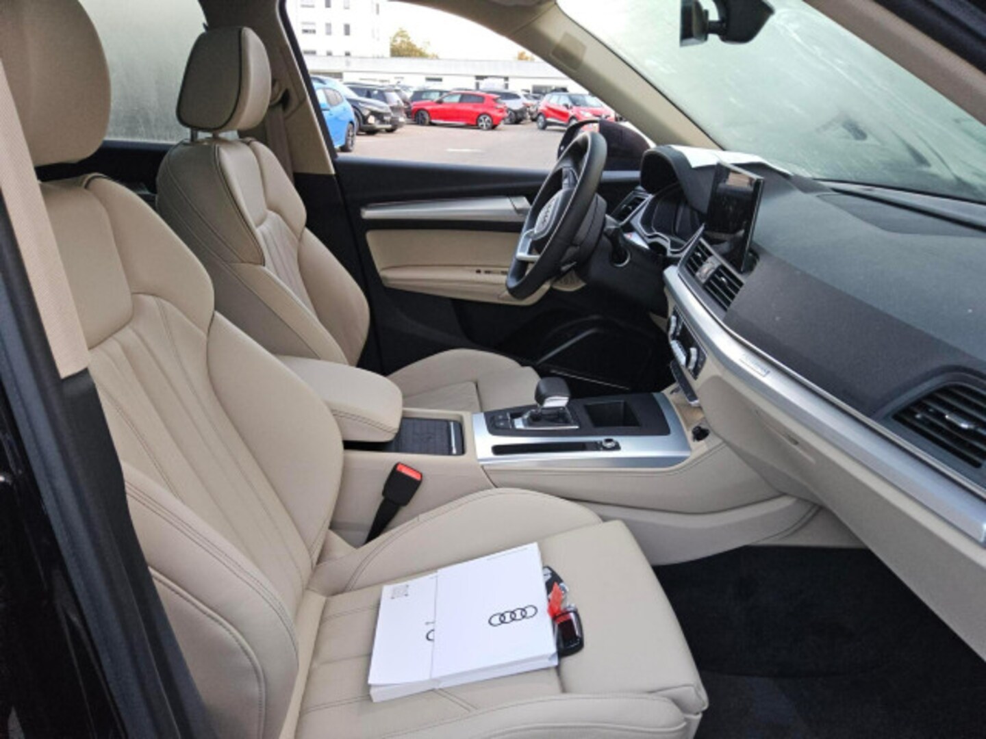 Bild über Audi Q5 Sportback 40 TDI quattro S tronic - für weitere Informationen kontaktieren Sie den Audi Partner