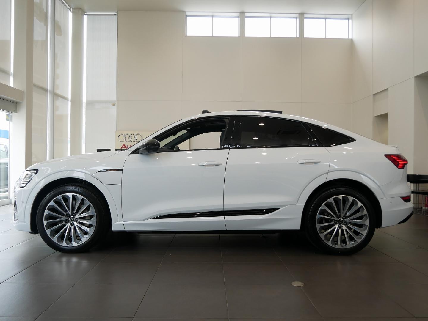 Image about Audi e-tron Sportback 55 quattro S line 300,00 kW