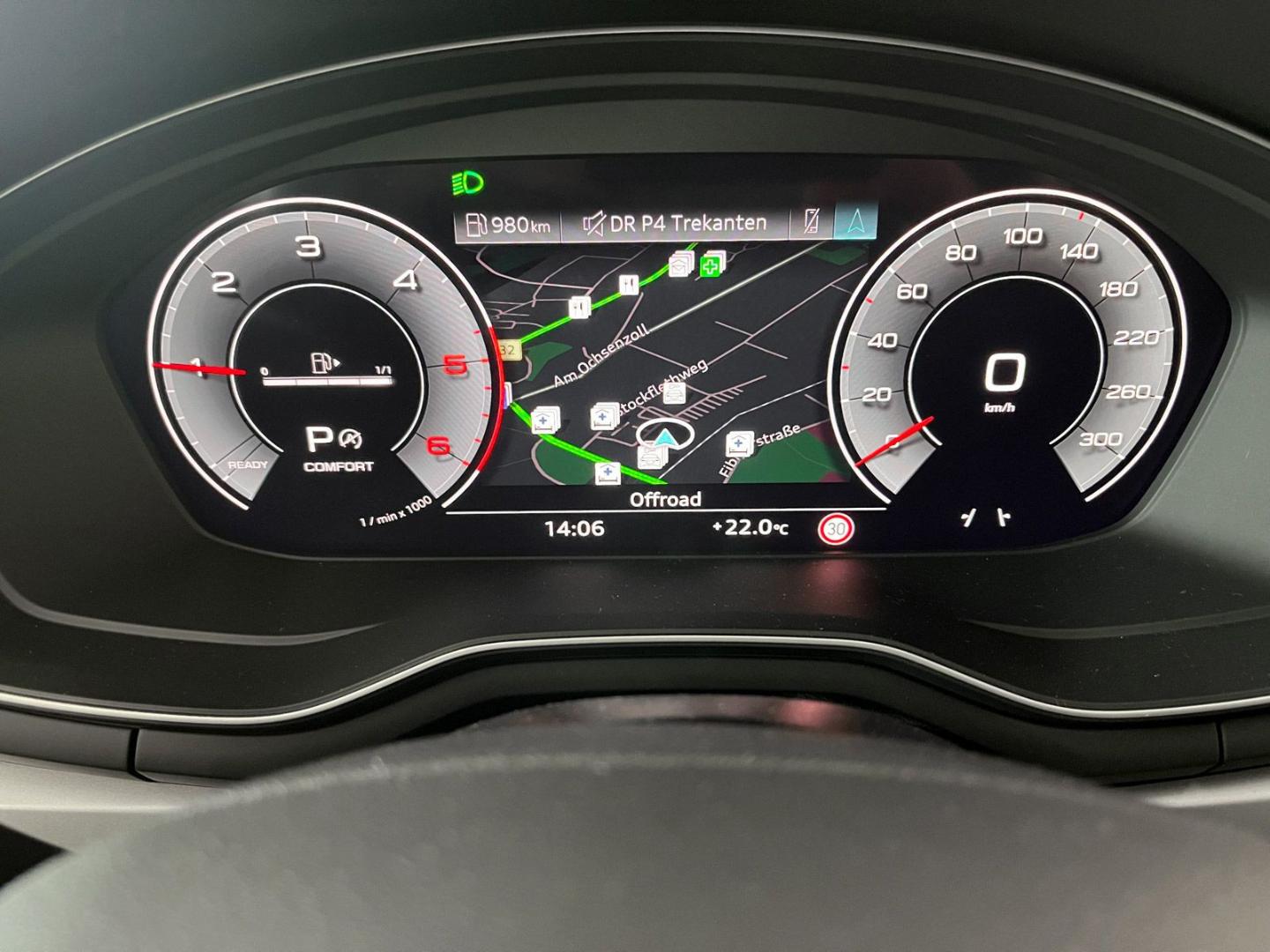 Image about Audi A4 Avant S line 40 TDI S tronic