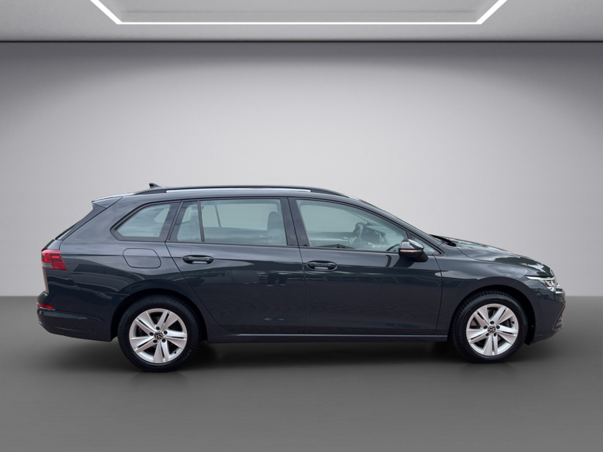 Volkswagen Golf Variant Life