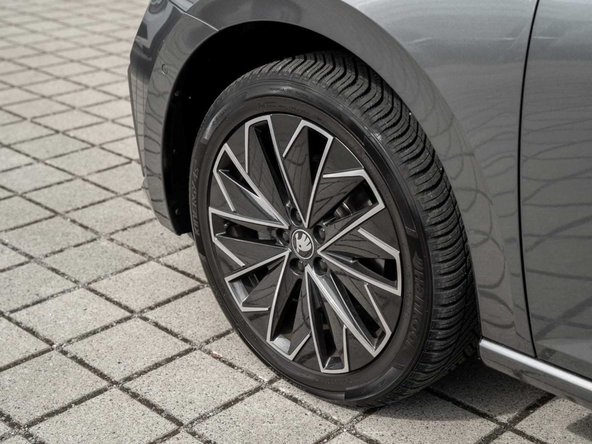 Skoda Scala Tour
