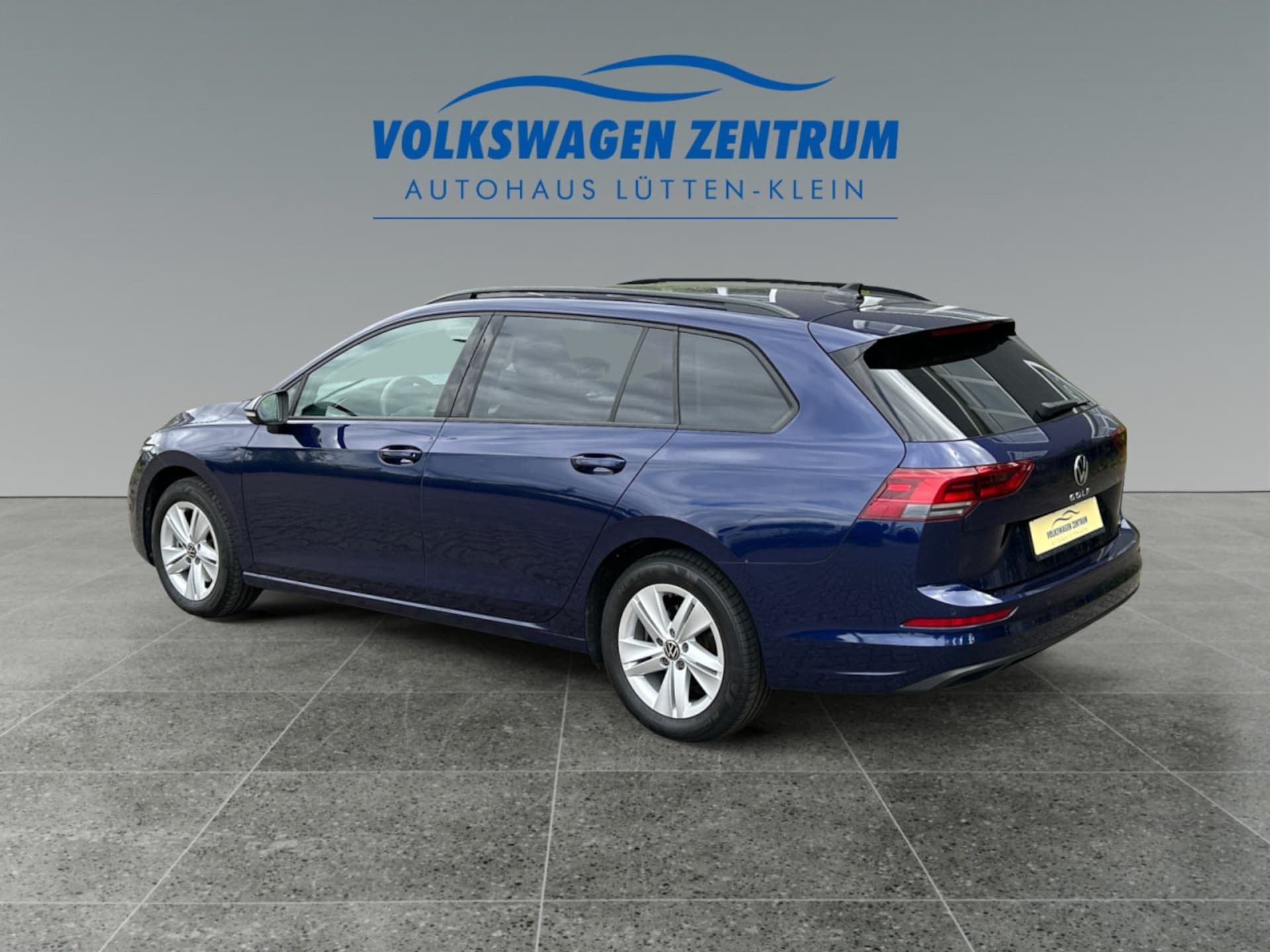 Volkswagen Golf Variant Life