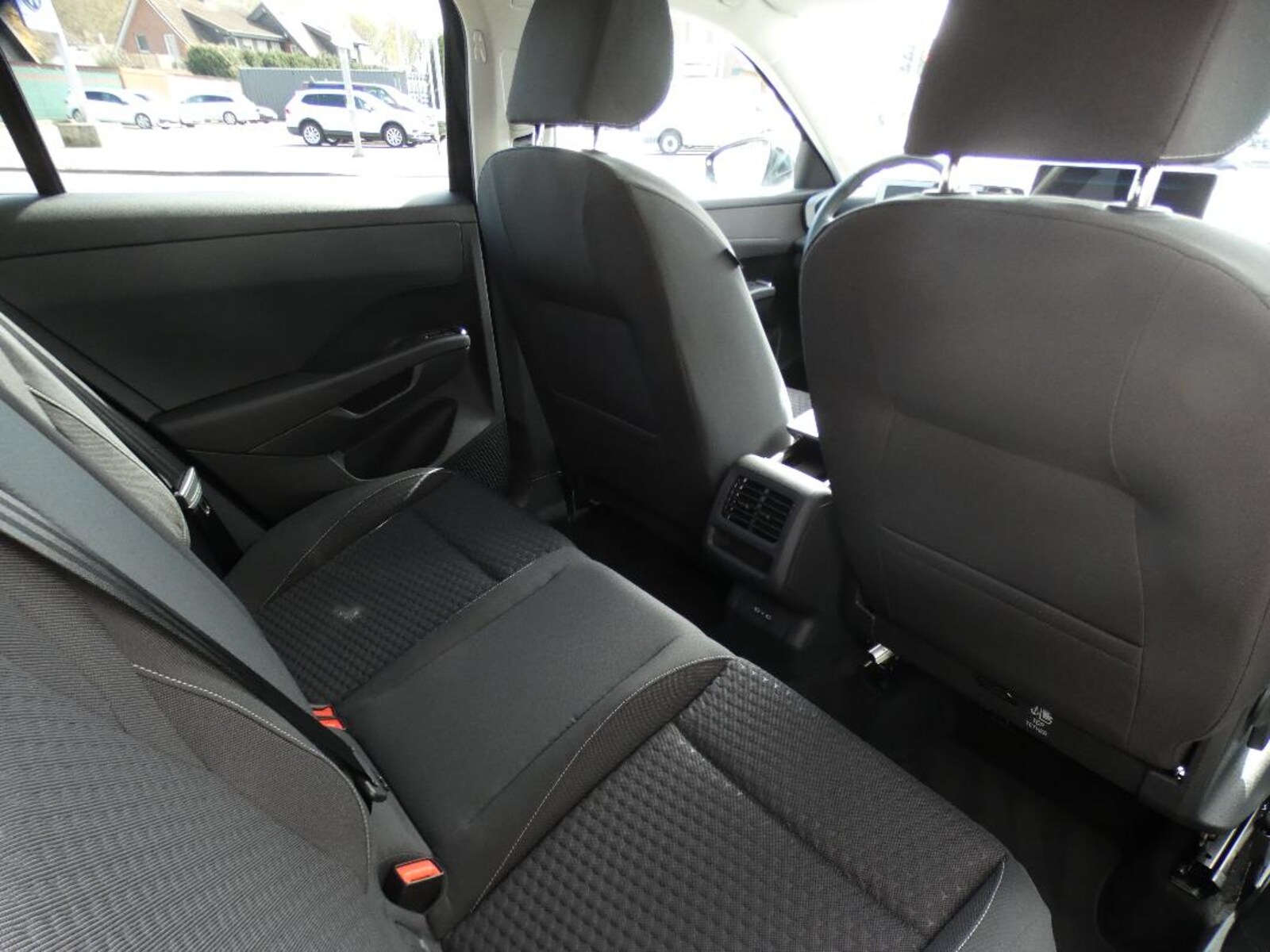 Volkswagen T-Roc – Bild 5
