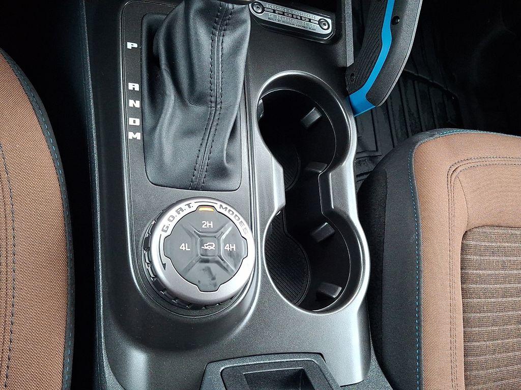 2023 Ford Bronco 4-Door Outer Banks - Photo 25