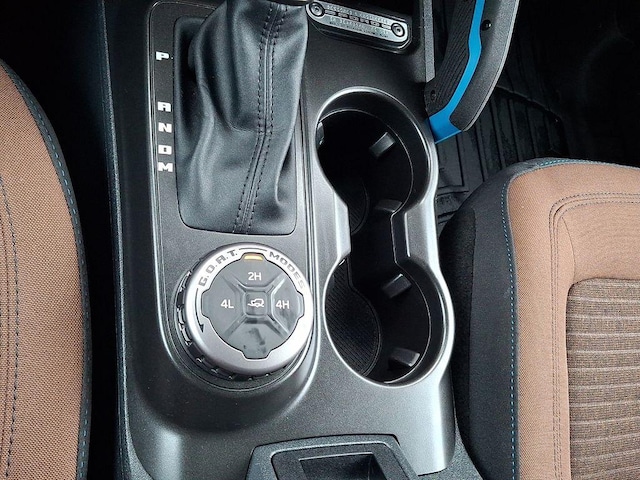2023 Ford Bronco 4-Door Outer Banks - Photo 25