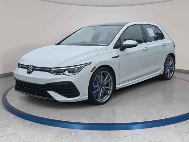 2024 Volkswagen Golf R Golf R 4-door DSG's photo