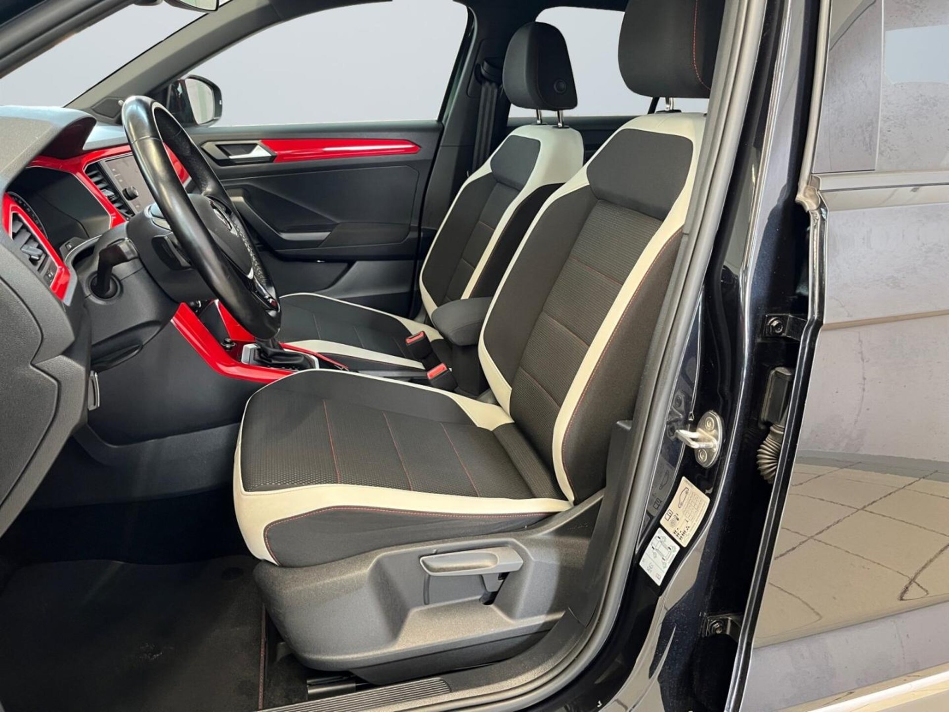 Volkswagen T-Roc Sport