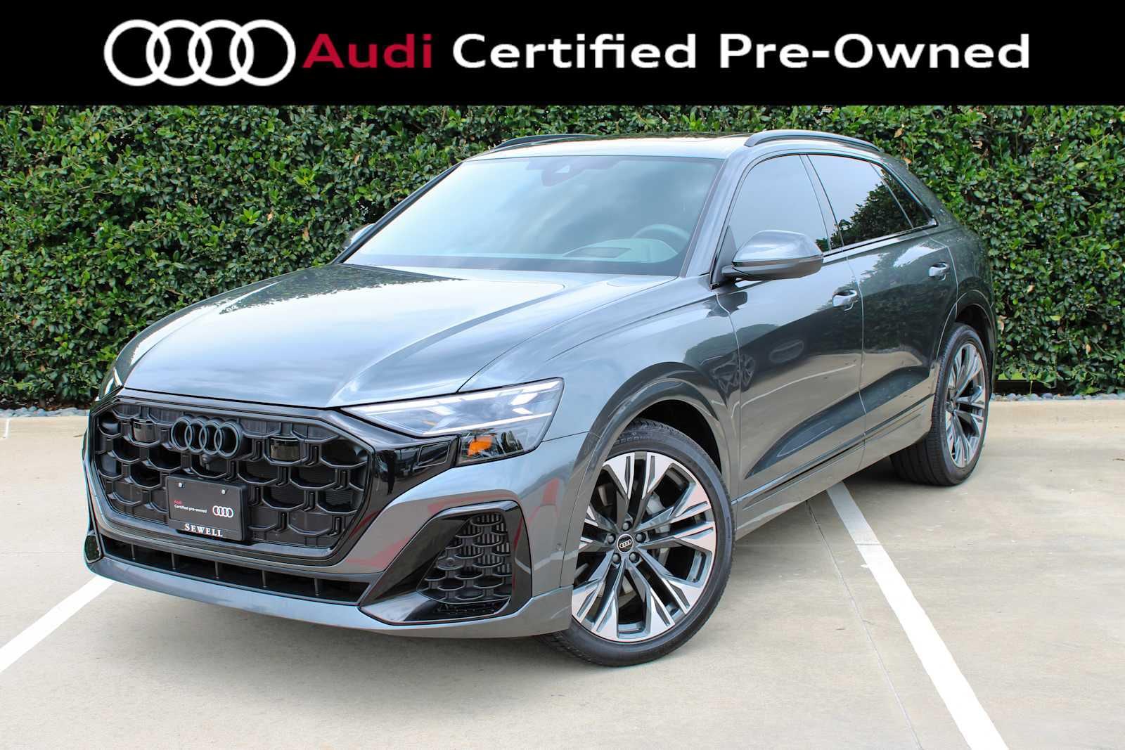 2024 Audi Q8 55 Prestige Tiptonic quattro's photo