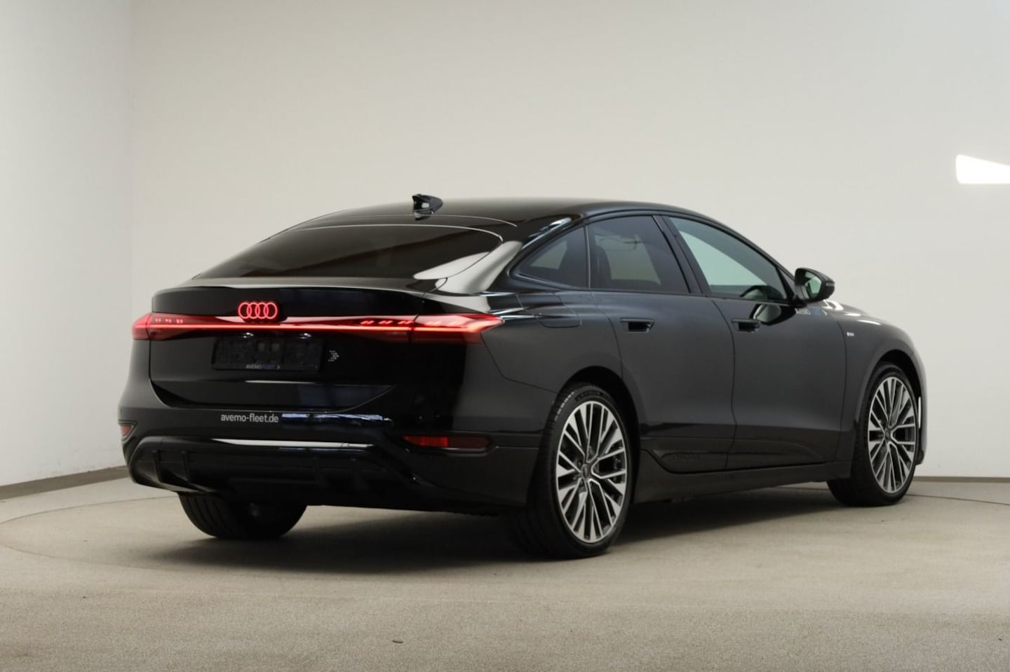 Bild über Audi A6 Sportback e-tron e-tron 210 kW - für weitere Informationen kontaktieren Sie den Audi Partner