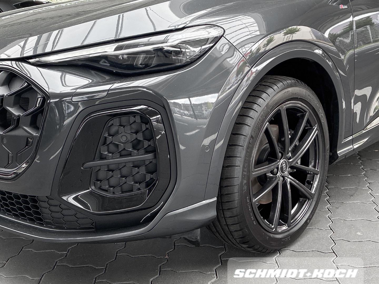 Bild über Audi Q5 SUV TFSI quattro 150 kW S tronic - für weitere Informationen kontaktieren Sie den Audi Partner
