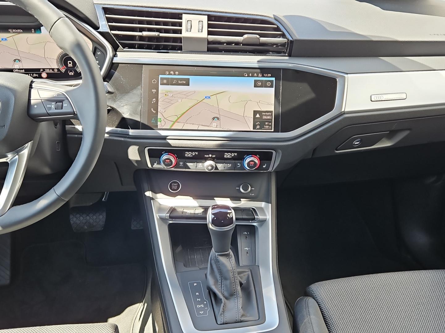 Image about Audi Q3 advanced 35 TFSI S tronic