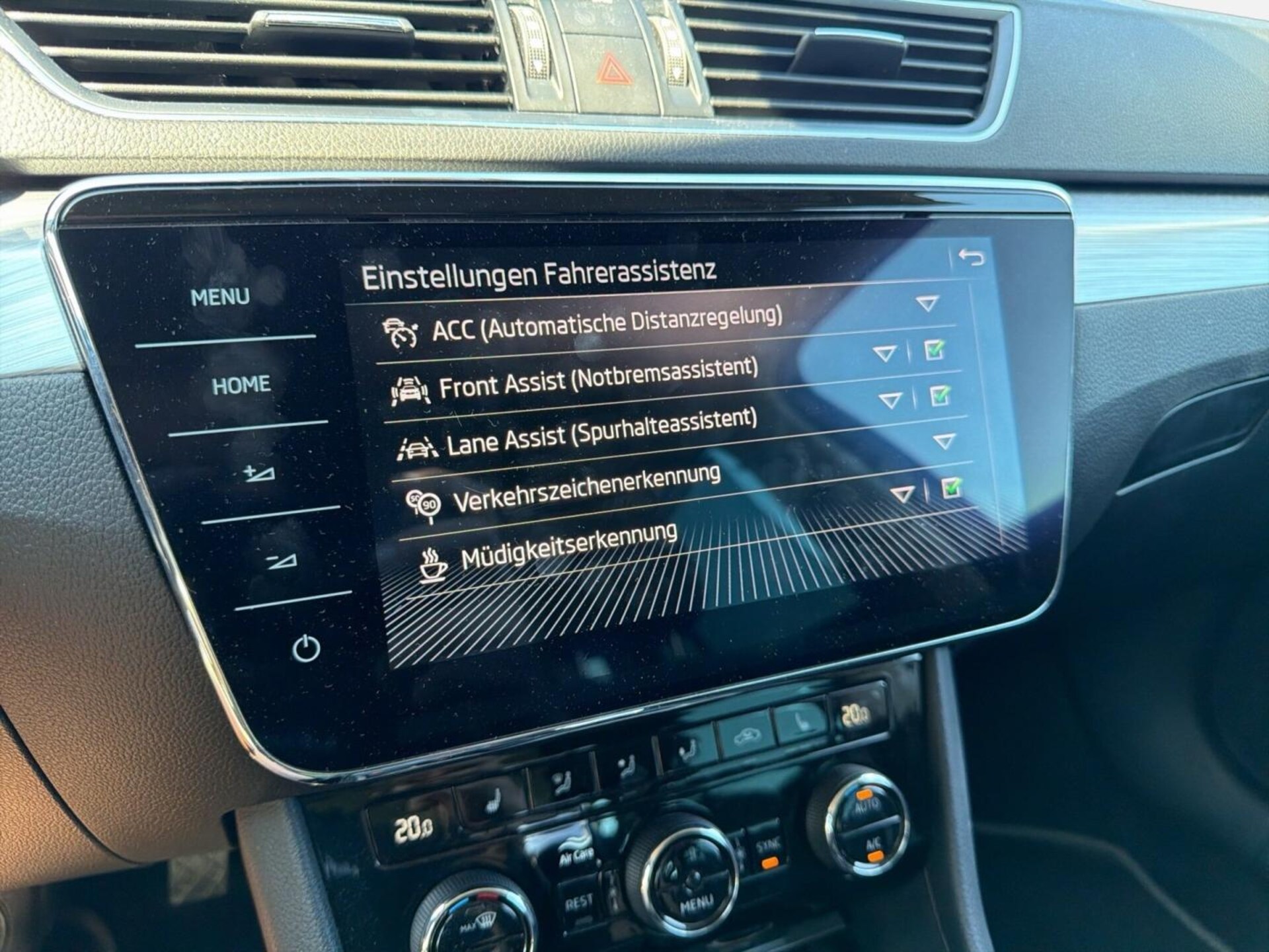 Skoda Superb Combi Ambition
