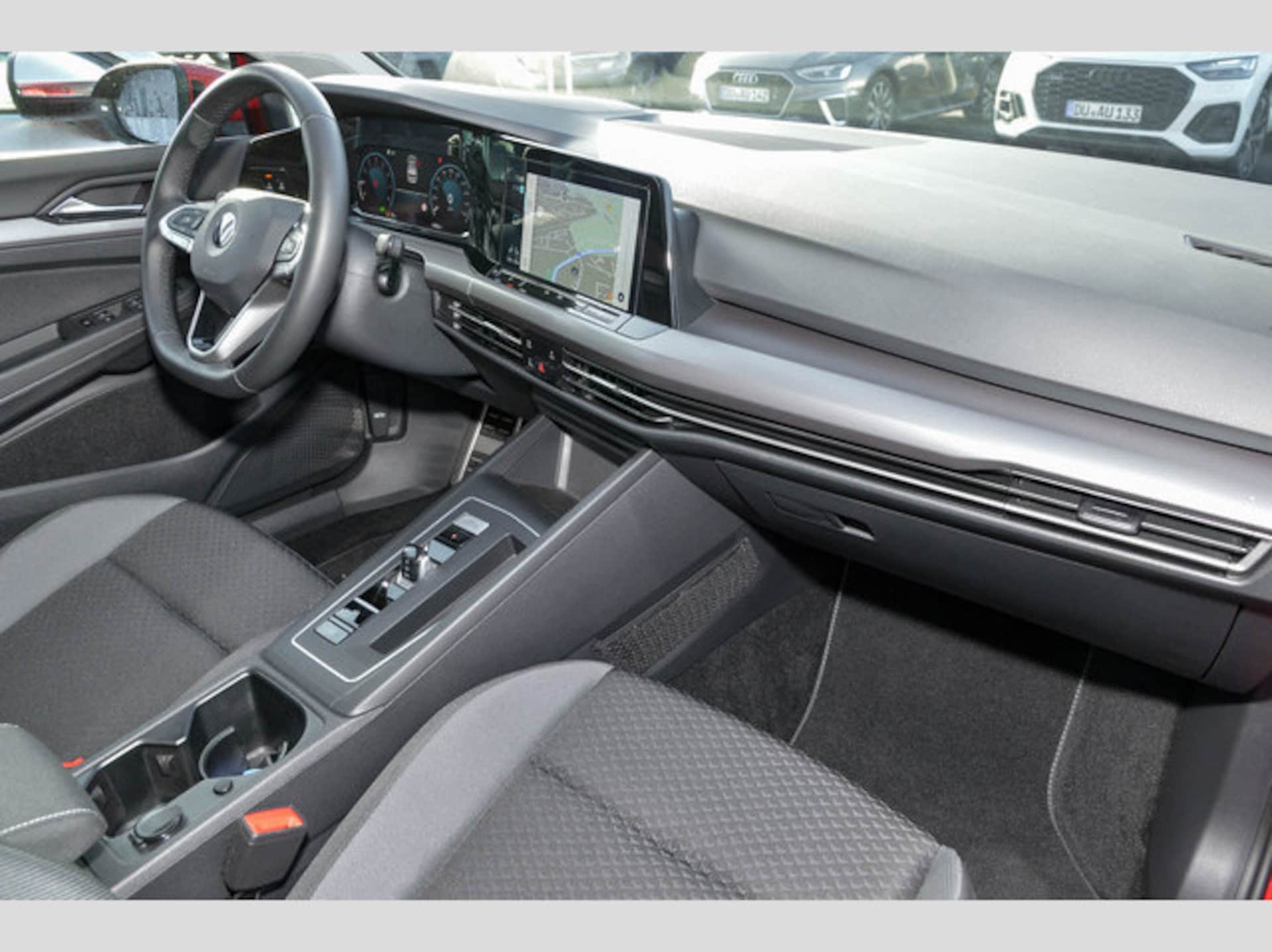 Volkswagen Golf Active