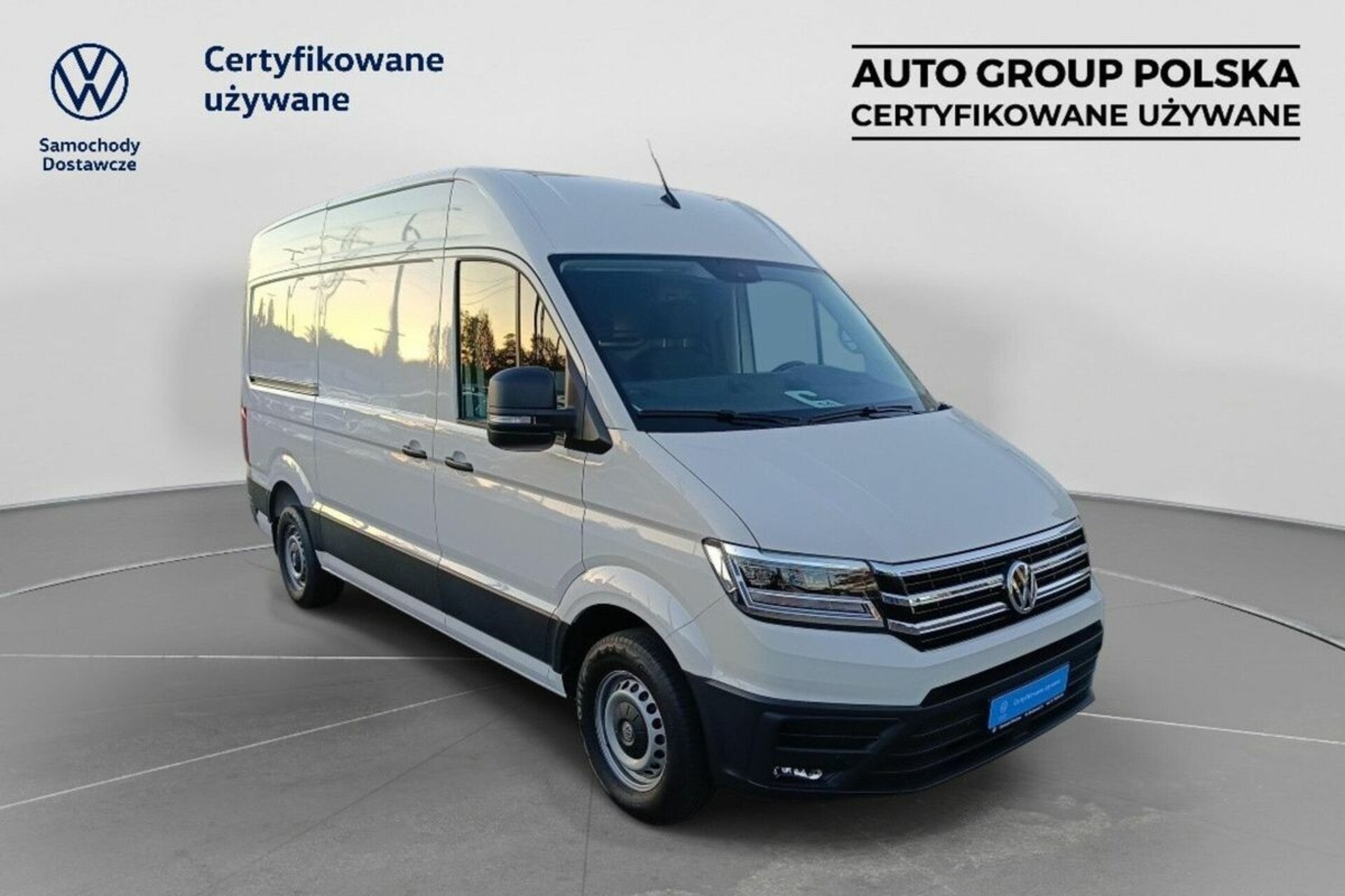 Volkswagen Crafter Furgon średni rozstaw osi