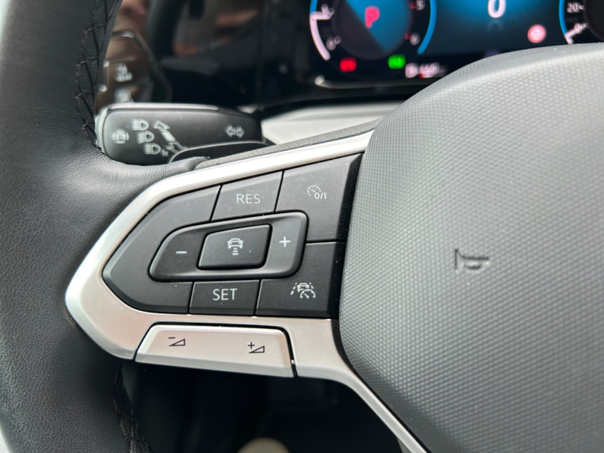 Volkswagen Golf Variant Life