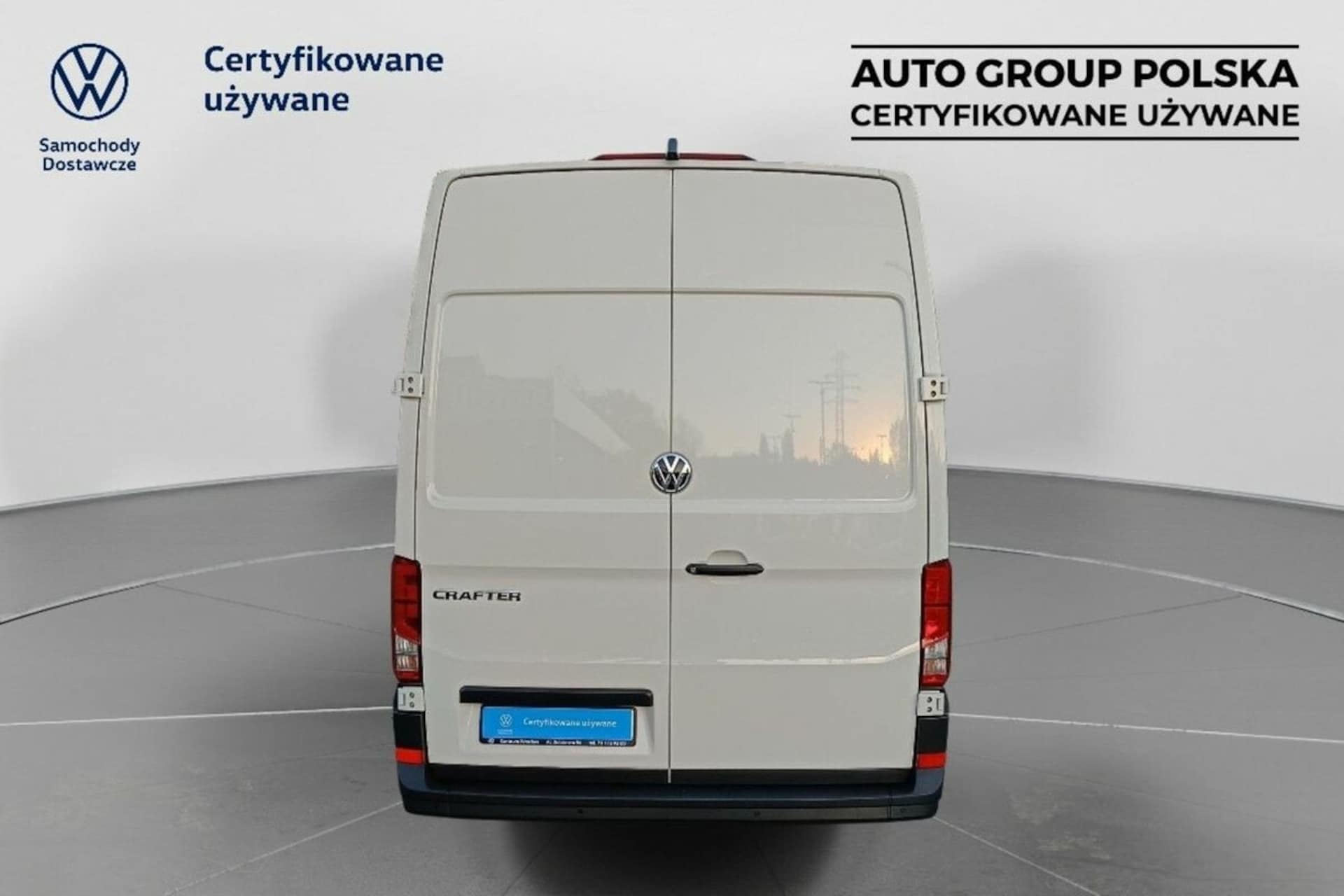 Volkswagen Crafter Furgon średni rozstaw osi