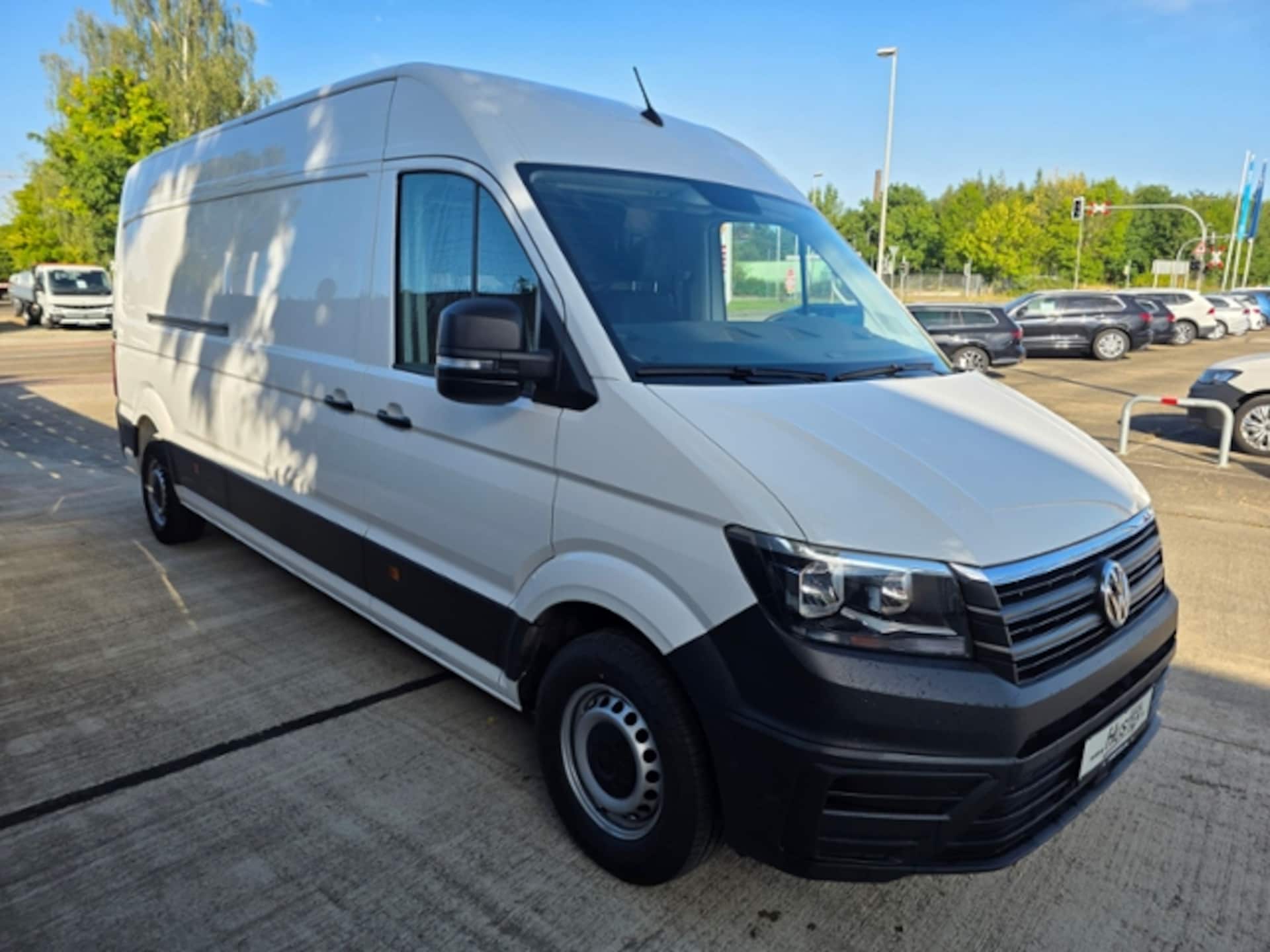 Volkswagen Crafter Kasten langer Radstand