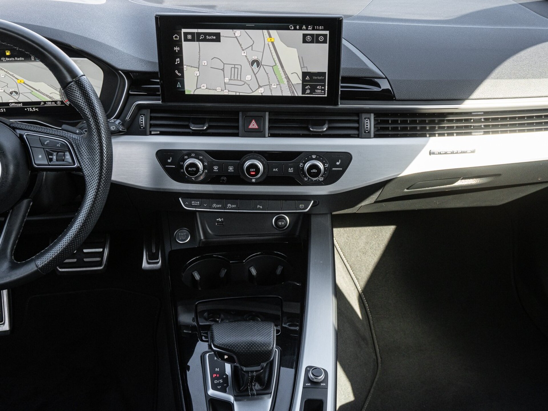 Audi A4 Avant S line