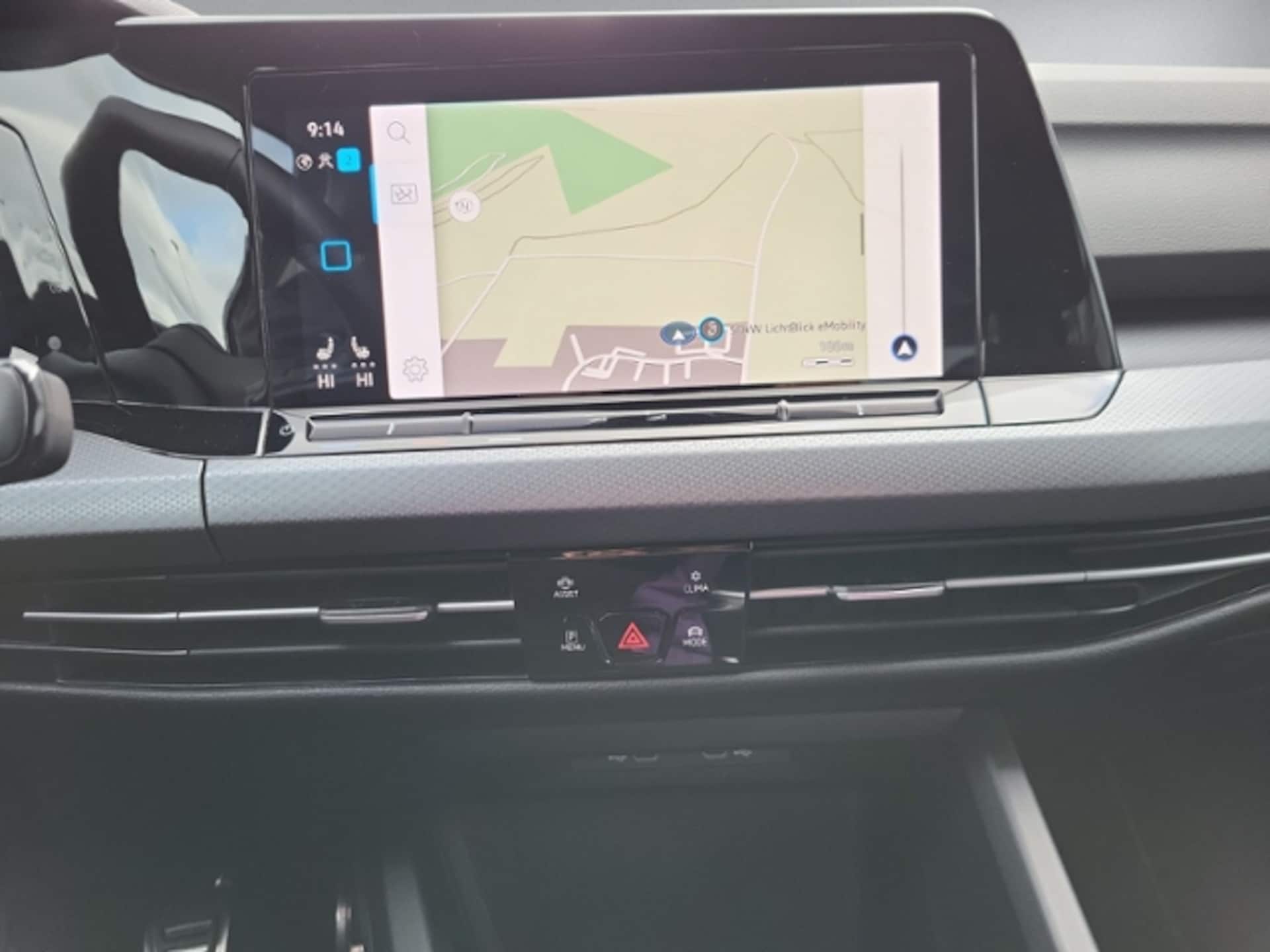 Volkswagen Golf Active