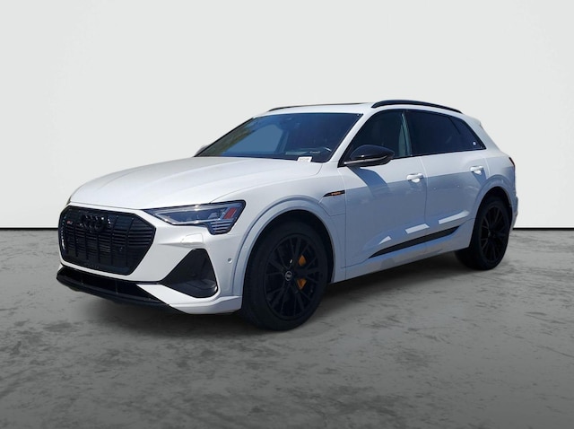 2022 Audi e-tron