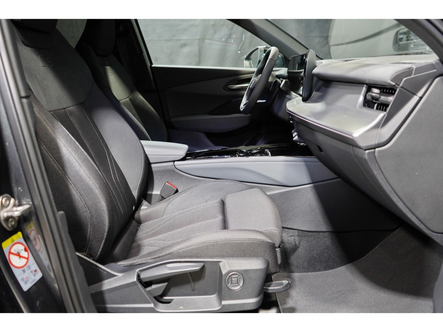 Bild über Audi Q3 SUV TFSI 110 kW S tronic - für weitere Informationen kontaktieren Sie den Audi Partner