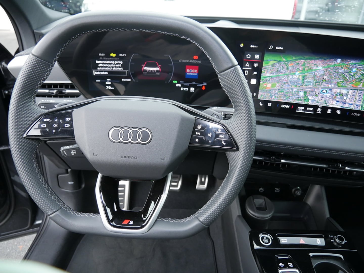 Bild über Audi Q6 SUV e-tron e-tron performance - für weitere Informationen kontaktieren Sie den Audi Partner