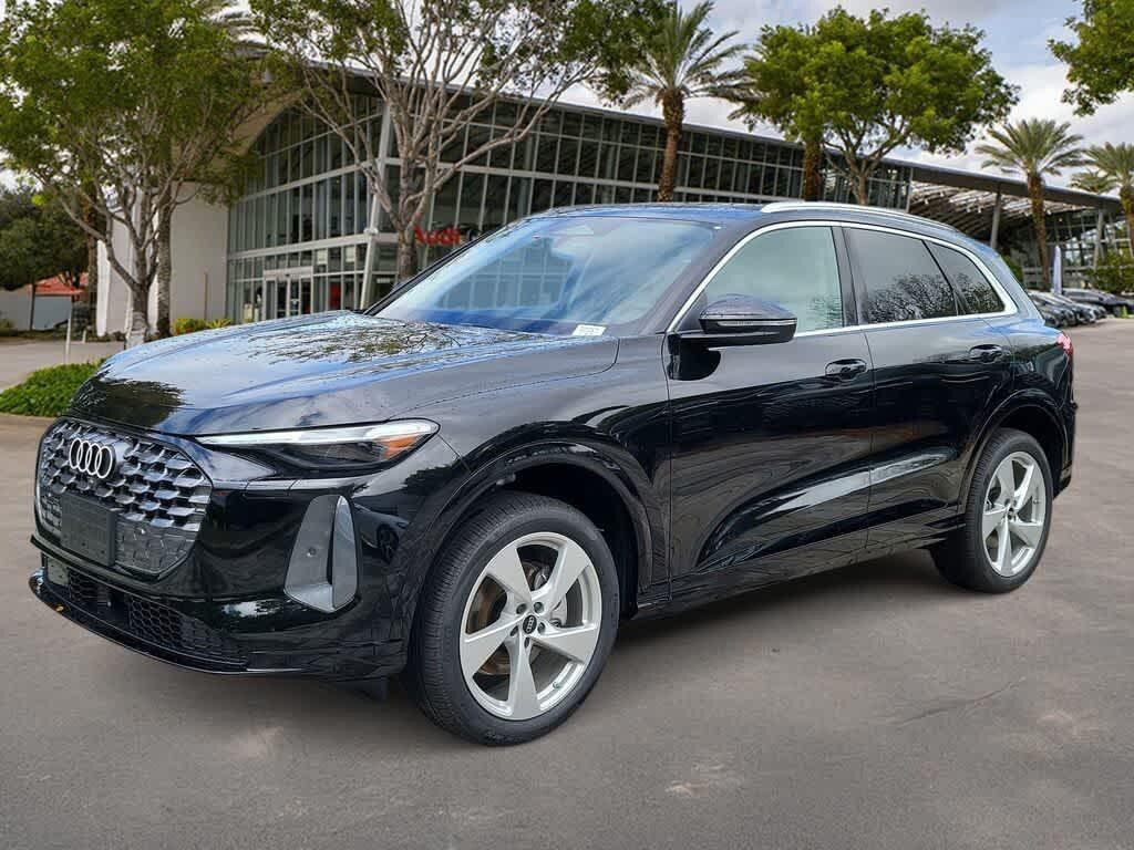 2026 Audi Q5 Premium Plus quattro's photo
