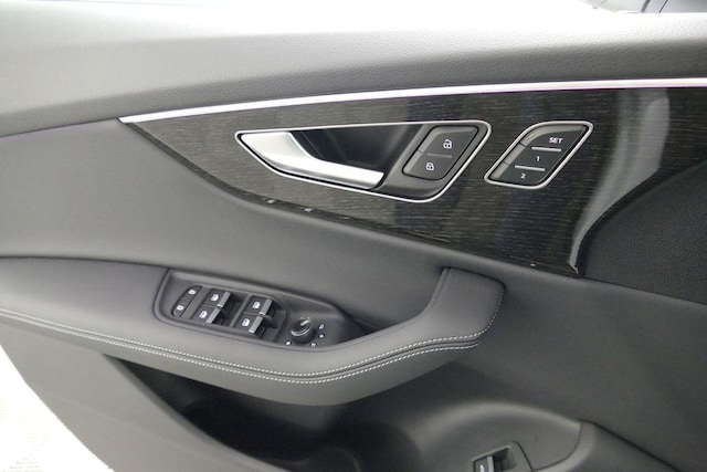 2026 Audi Q8 Premium Plus - Photo 28