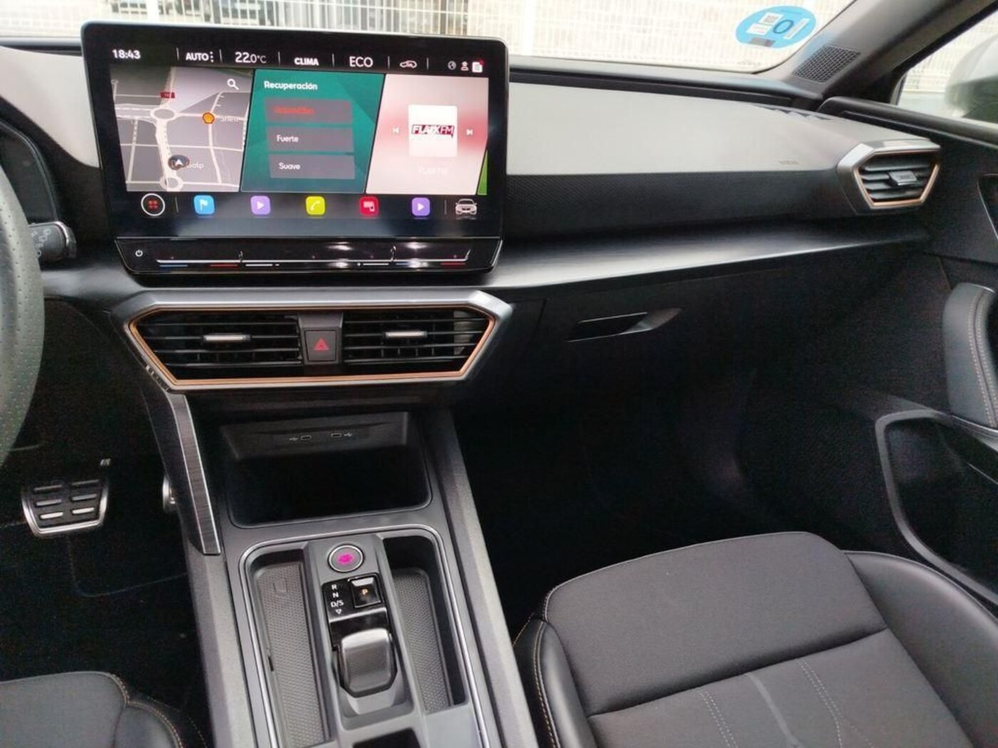 CUPRA Leon León 1.4 e-Hybrid DSG 150 kW (204 CV) — photo 11