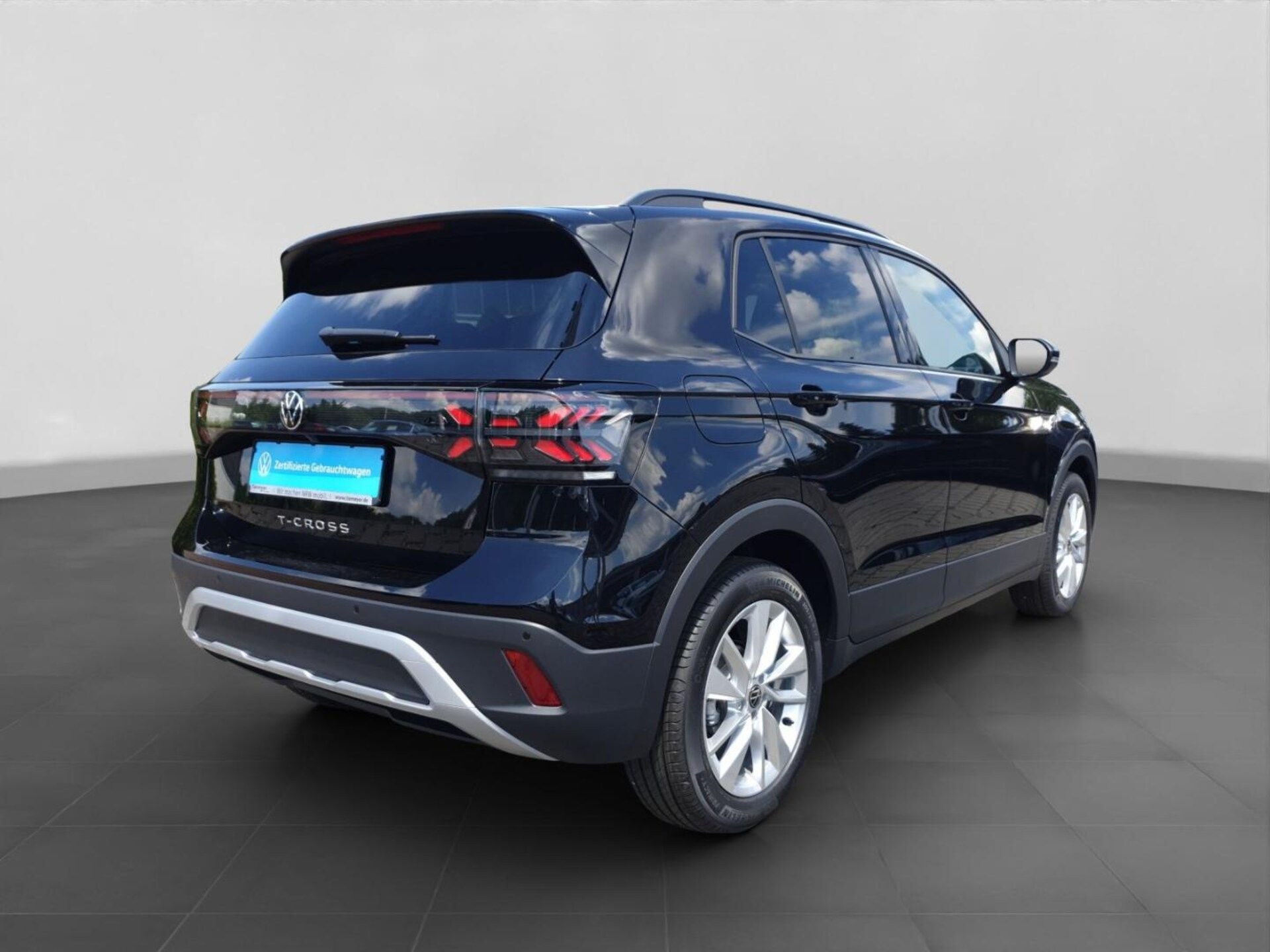 Volkswagen T-Cross Life
