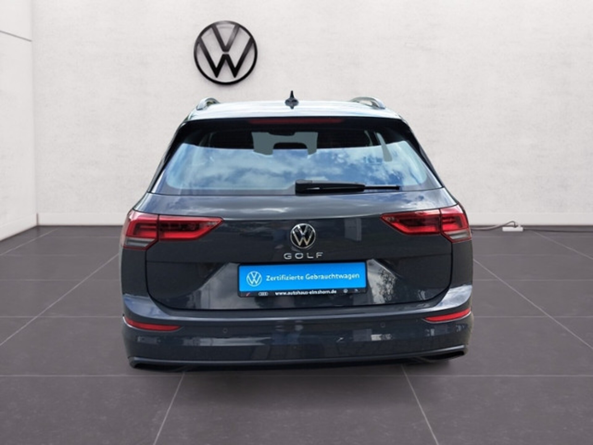 Volkswagen Golf Variant Life