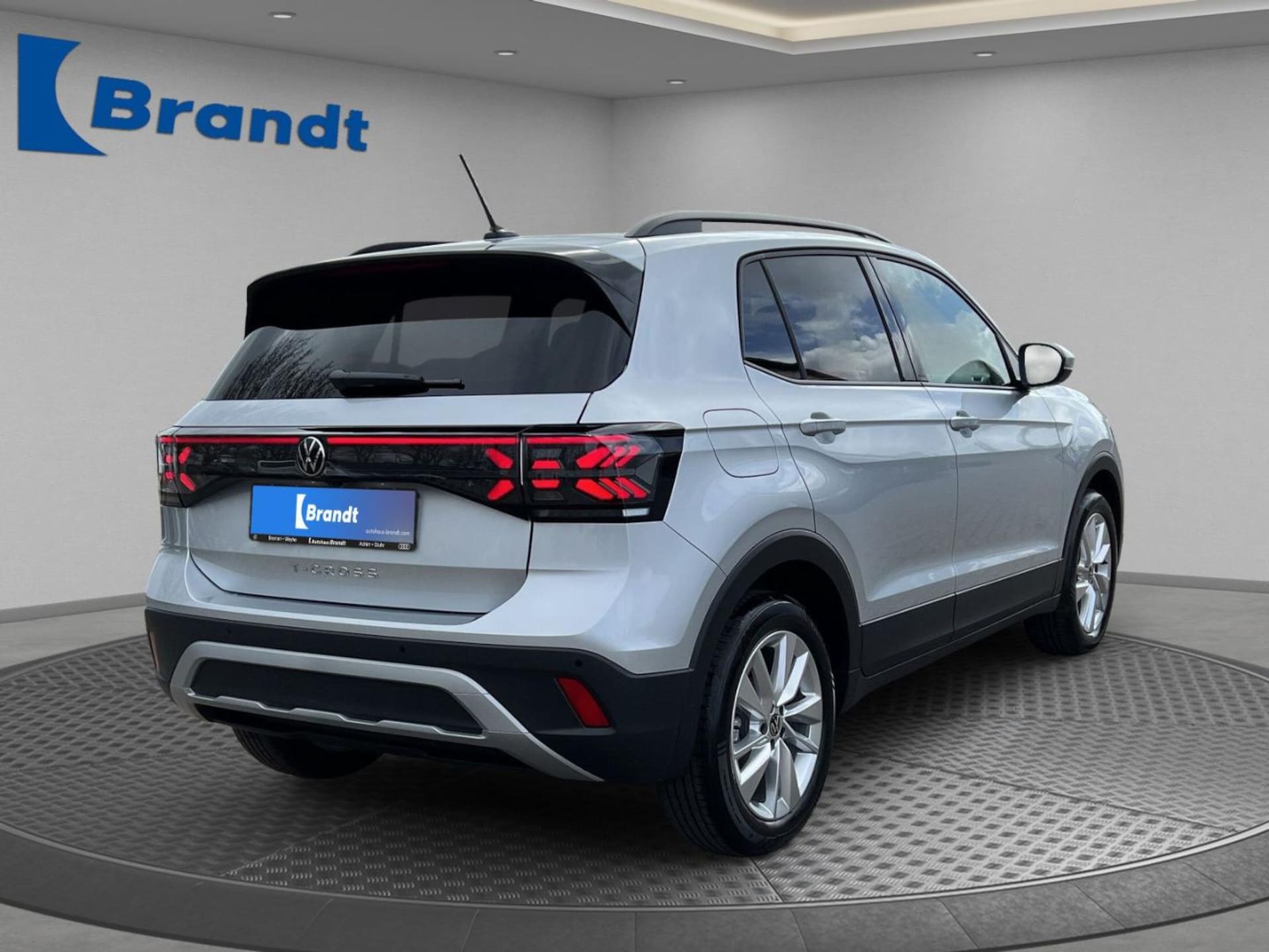 Volkswagen T-Cross Life