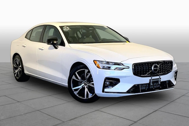 2025 Volvo S60