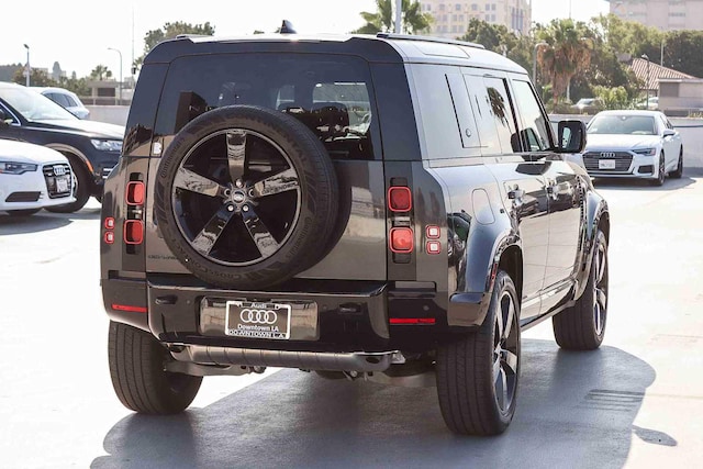 2024 Land Rover Defender