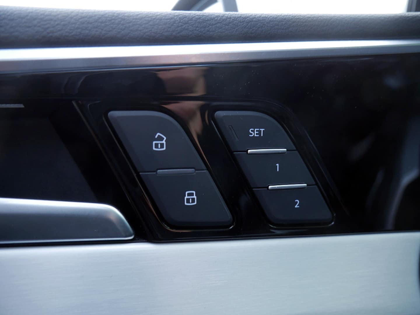 Bild über Audi S5 Cabriolet TFSI quattro tiptronic - für weitere Informationen kontaktieren Sie den Audi Partner