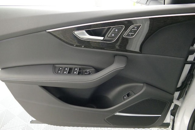 2026 Audi Q8 Premium Plus - Photo 29