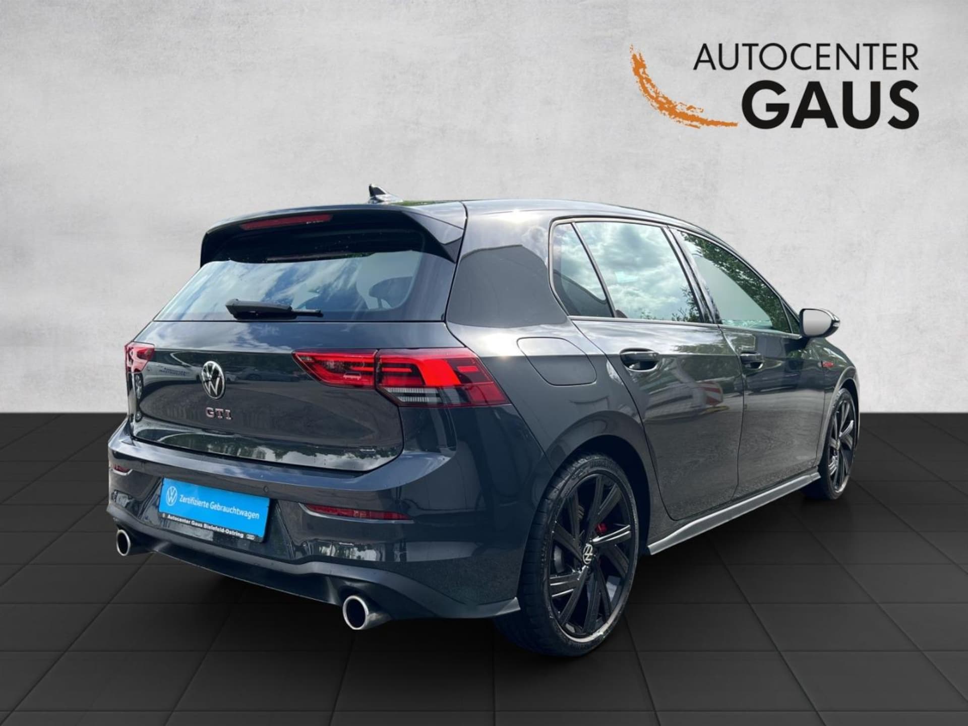 Volkswagen Golf GTI