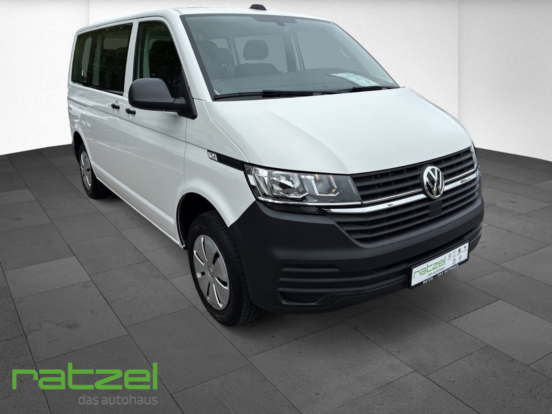 Volkswagen T6.1 Transporter Kombi kurzer Radstand