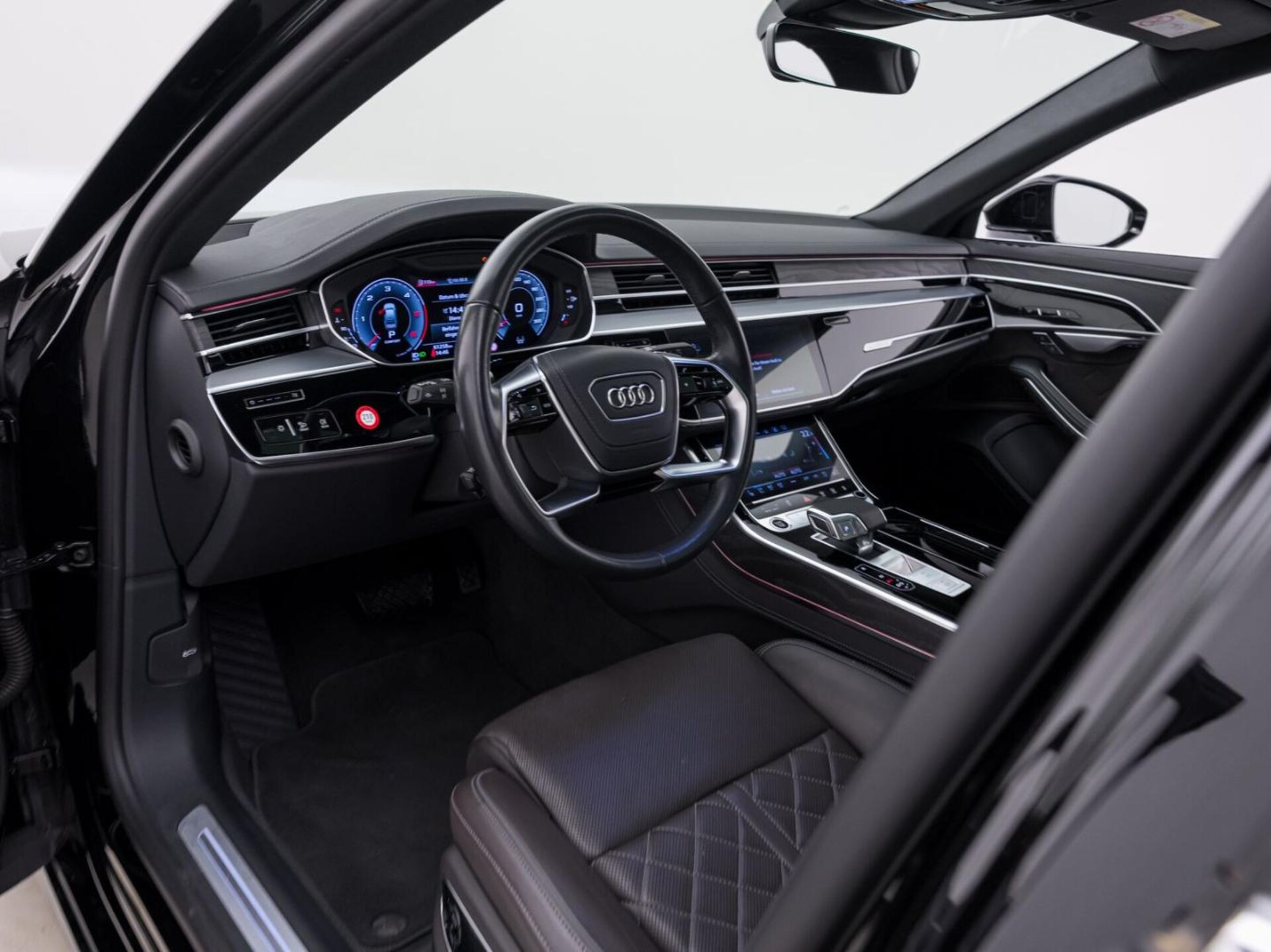 Audi A8 Lang