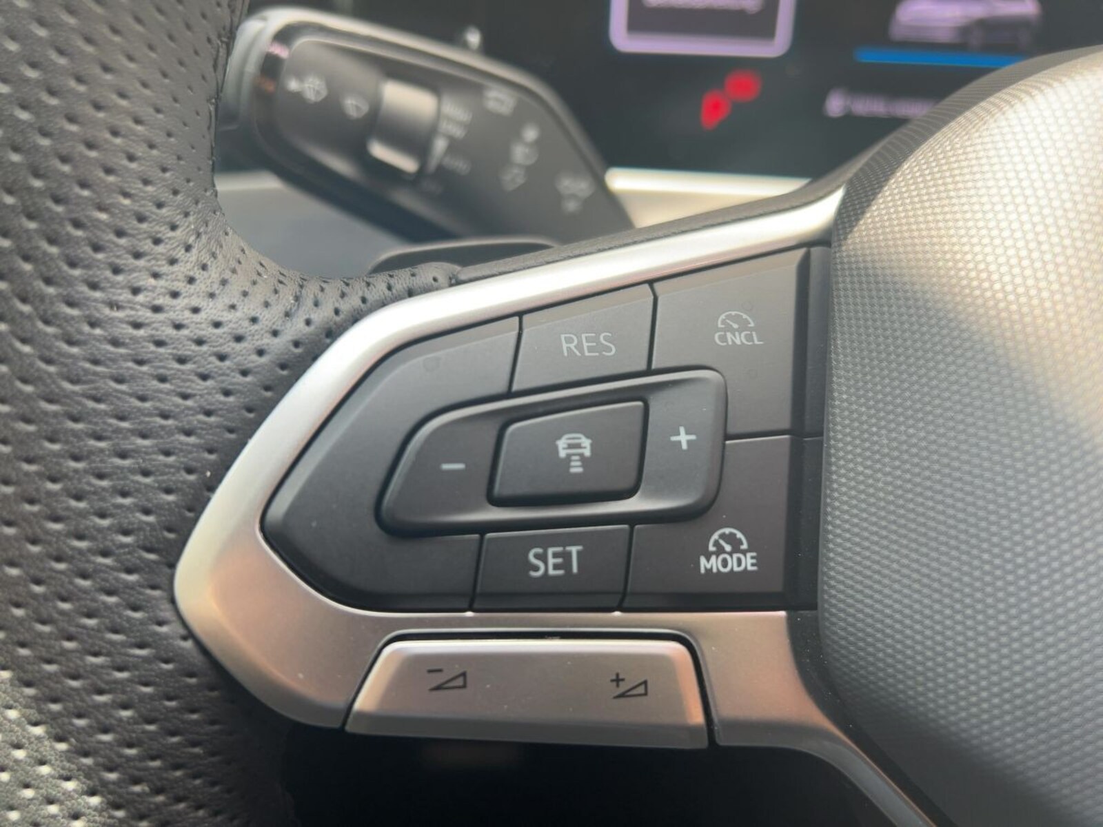Volkswagen Passat – Bild 14