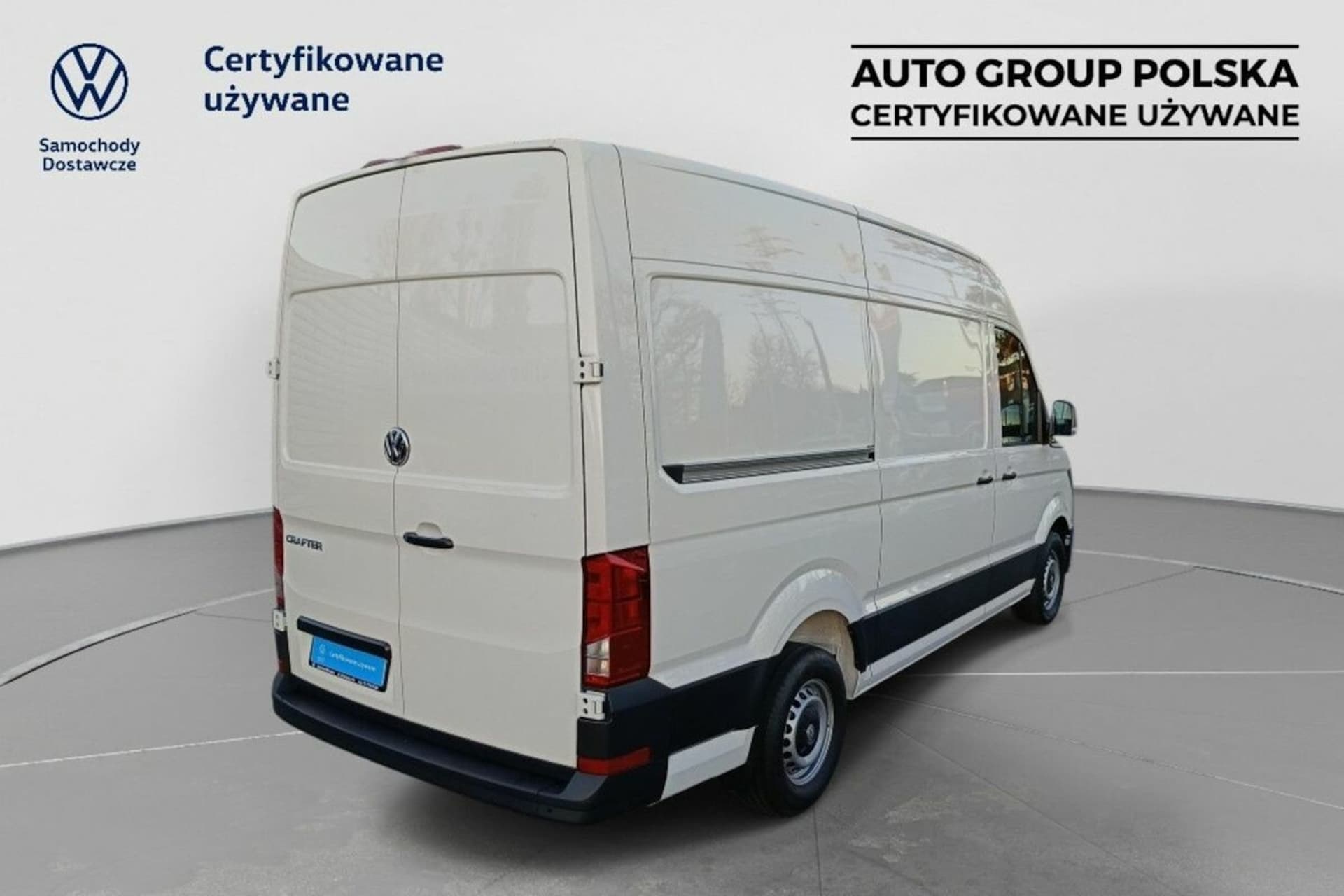 Volkswagen Crafter Furgon średni rozstaw osi