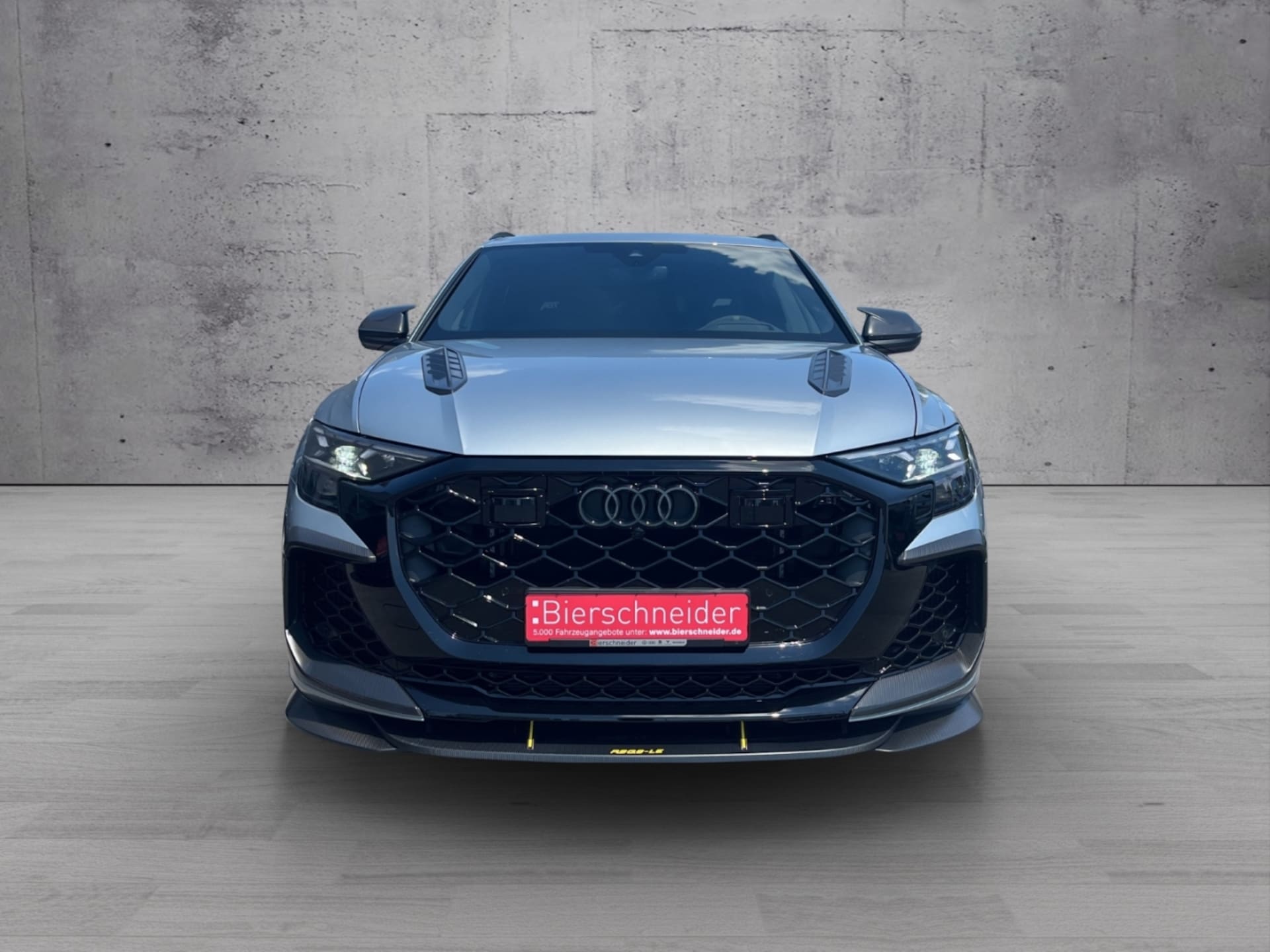 Audi RS Q8 SUV performance