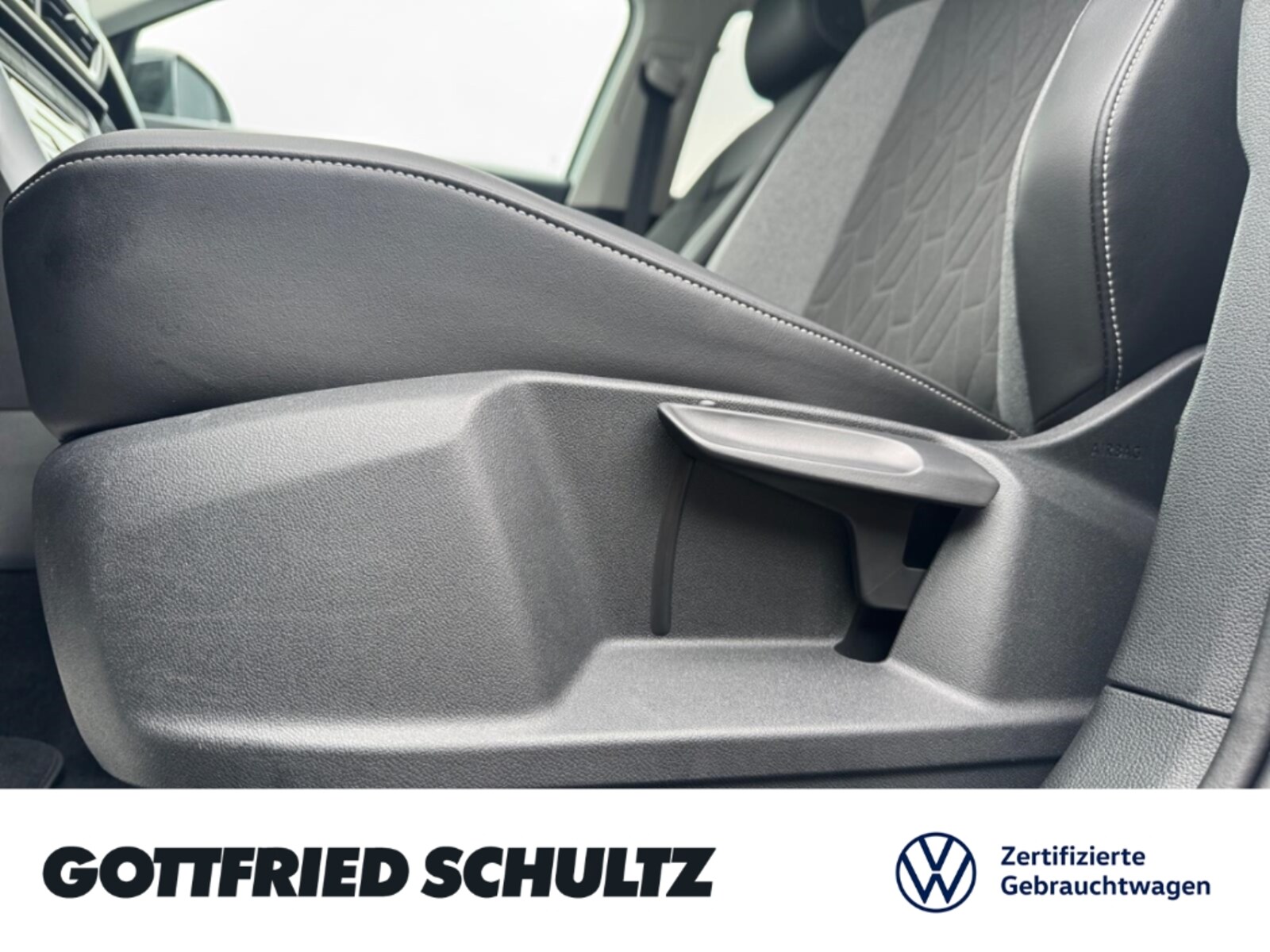 Volkswagen T-Roc – Bild 13