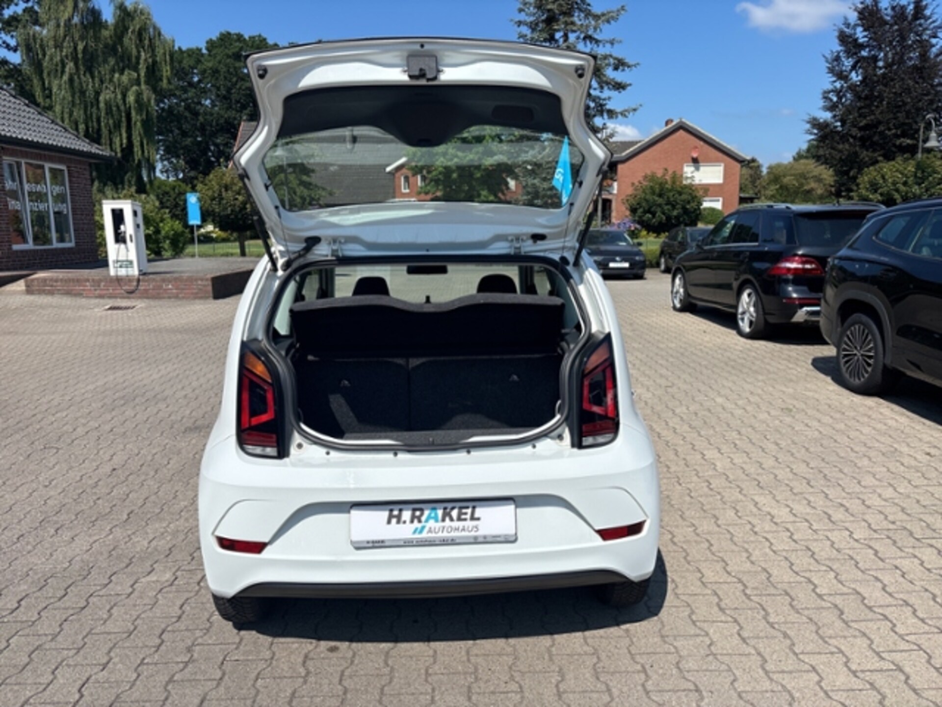 Volkswagen up!