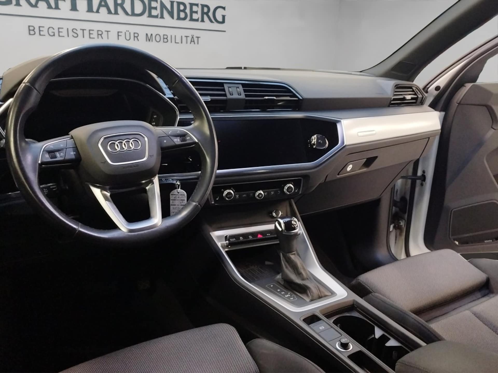 Audi Q3 Sportback S line
