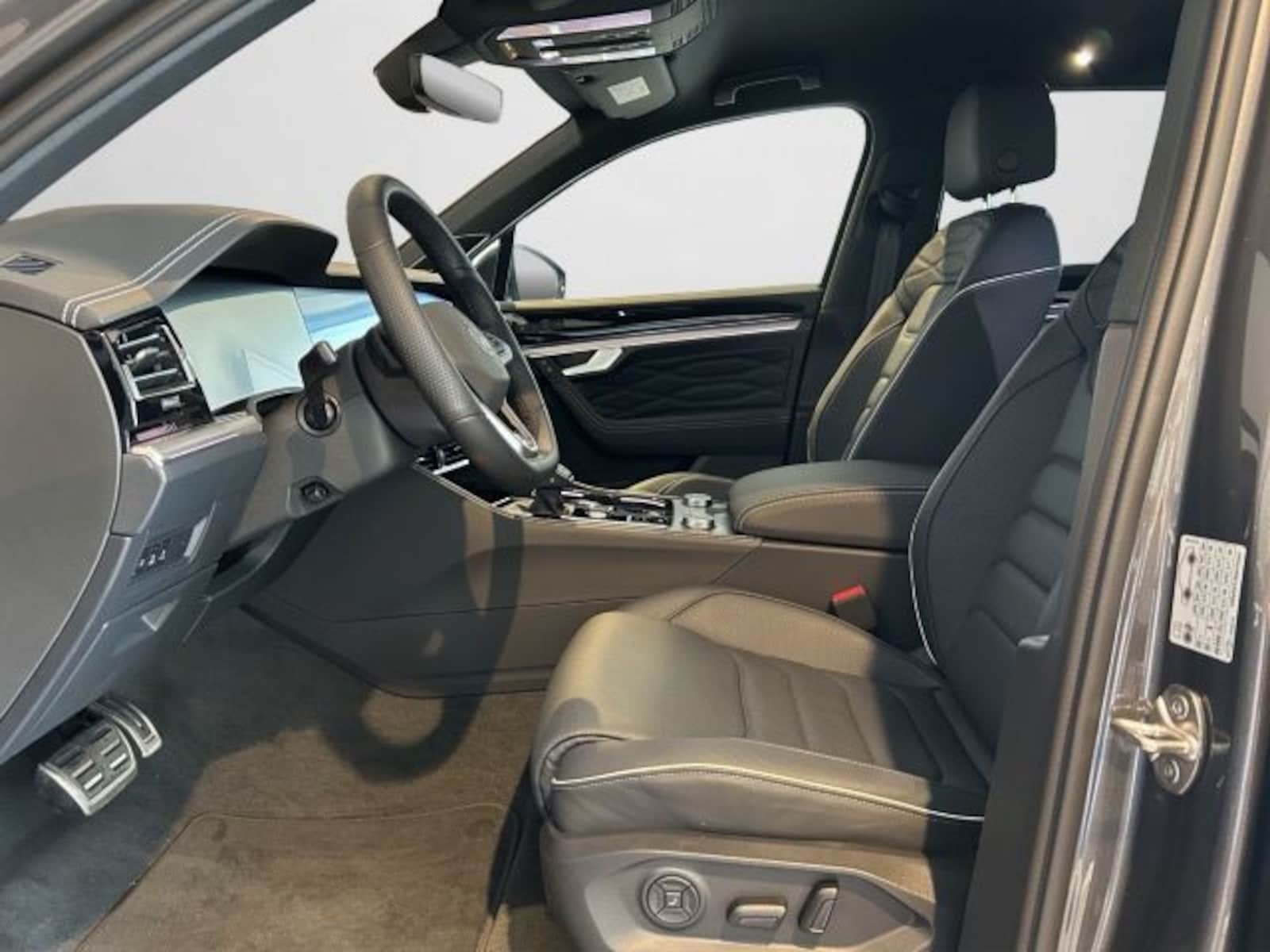 Volkswagen Touareg – Bild 8