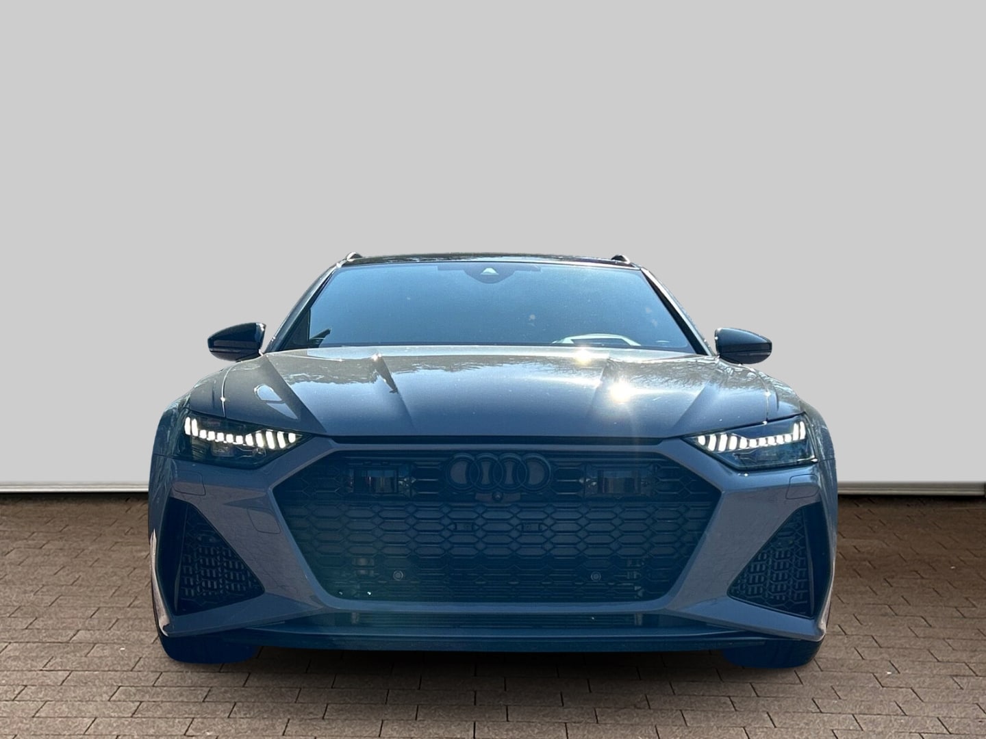 Image about Audi RS 6 Avant performance TFSI quattro tiptronic