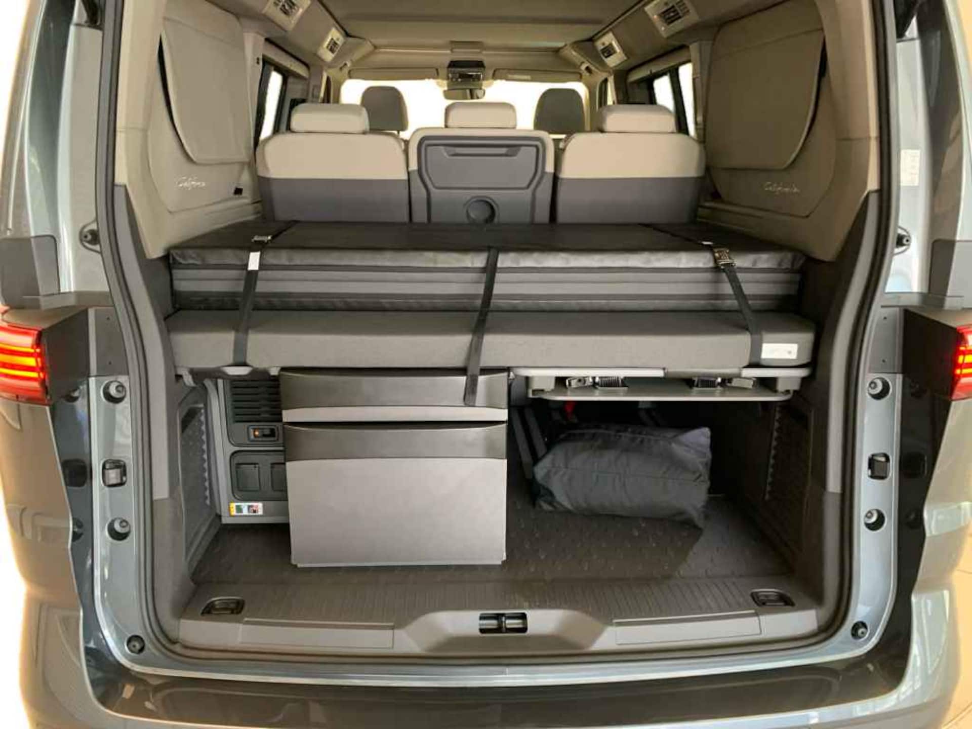 Volkswagen California Beach Camper