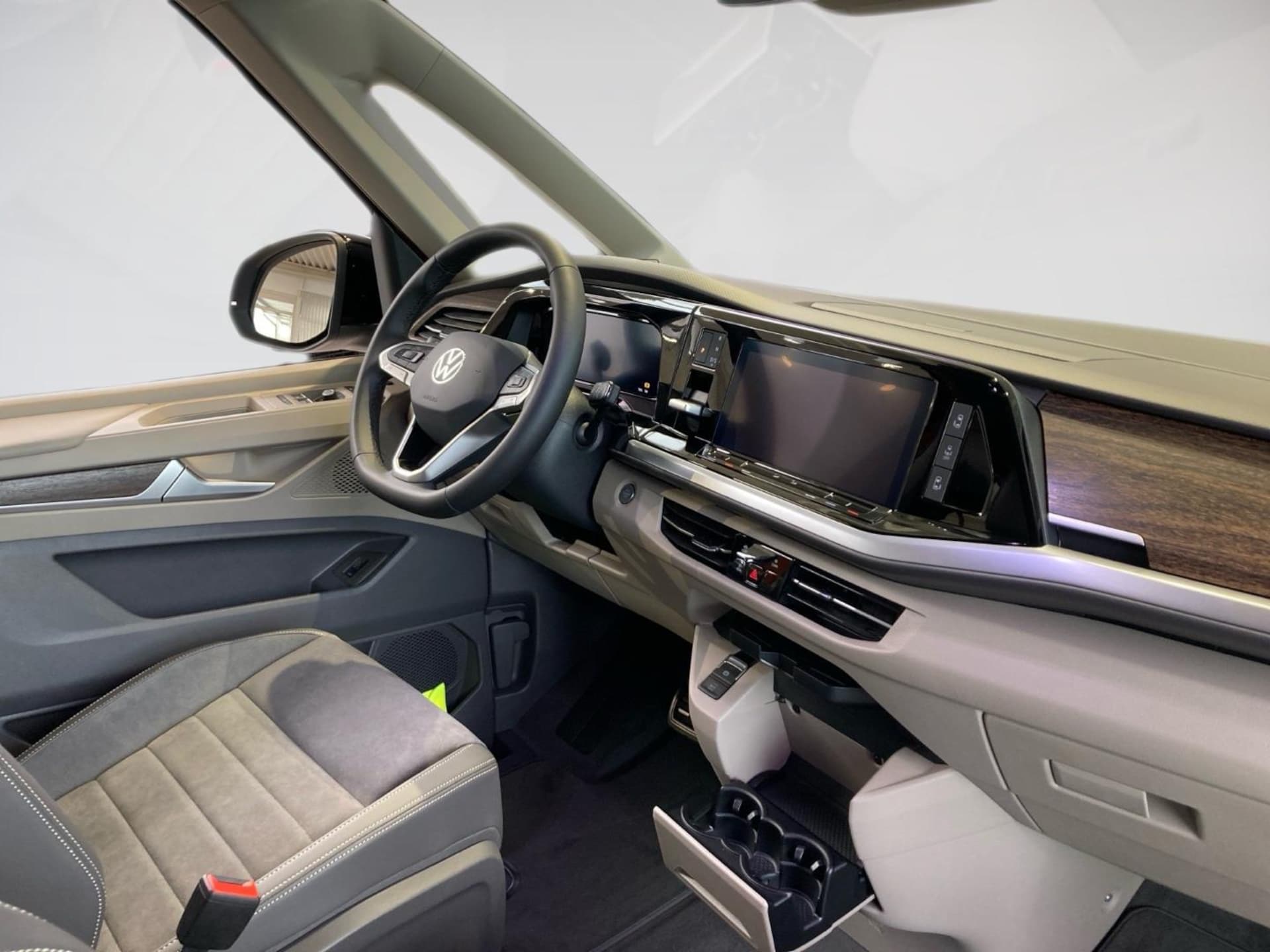 Volkswagen Multivan Style